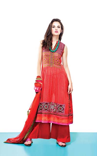 Five-Star-Vogue-Embroidered-Silk-Eid-Collection-2013