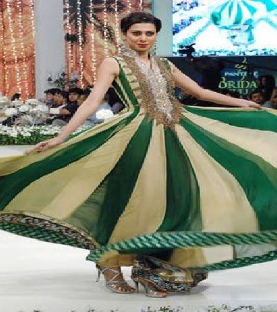 Fashion-2013-In-Pakistan-Kamees-Frock-And-Pajama-2