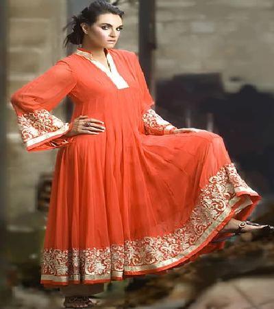 Fashion-2013-In-Pakistan-Kamees-Frock-And-Pajama-6