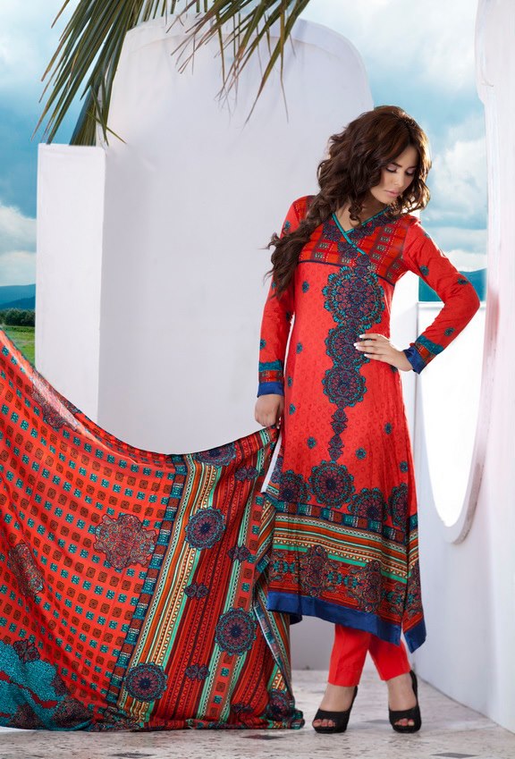 Firdous Embroidered Dresses for Winter 2012-2013 (3)