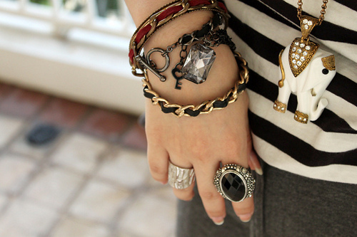 accessories-bracelet-fashion-girl-nails-Favim.com-187360_large