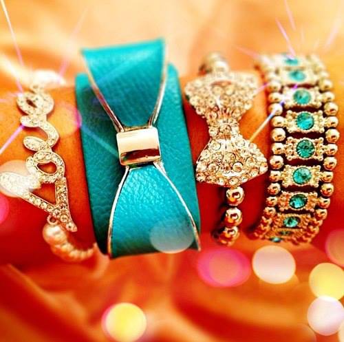 Stylish-Women-Accessories-Unique-Bangles-For-Teen-Age-Girls-2014-2